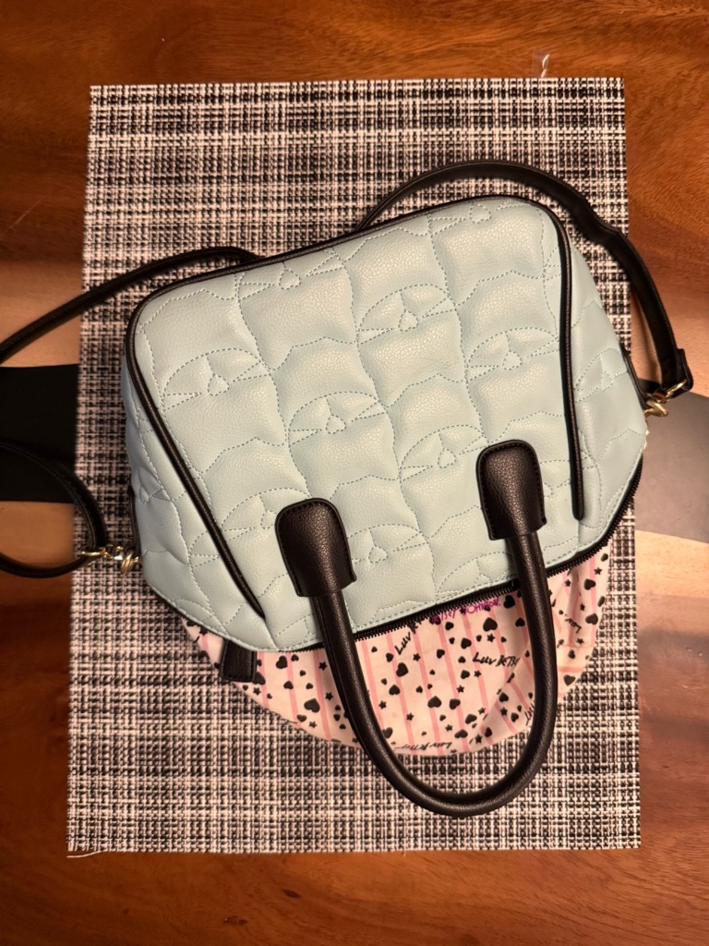 Betsey Johnson LUV Betsy 💕 Quilted Cat Satchel | Crossbody Bag - Picture 8 of 10